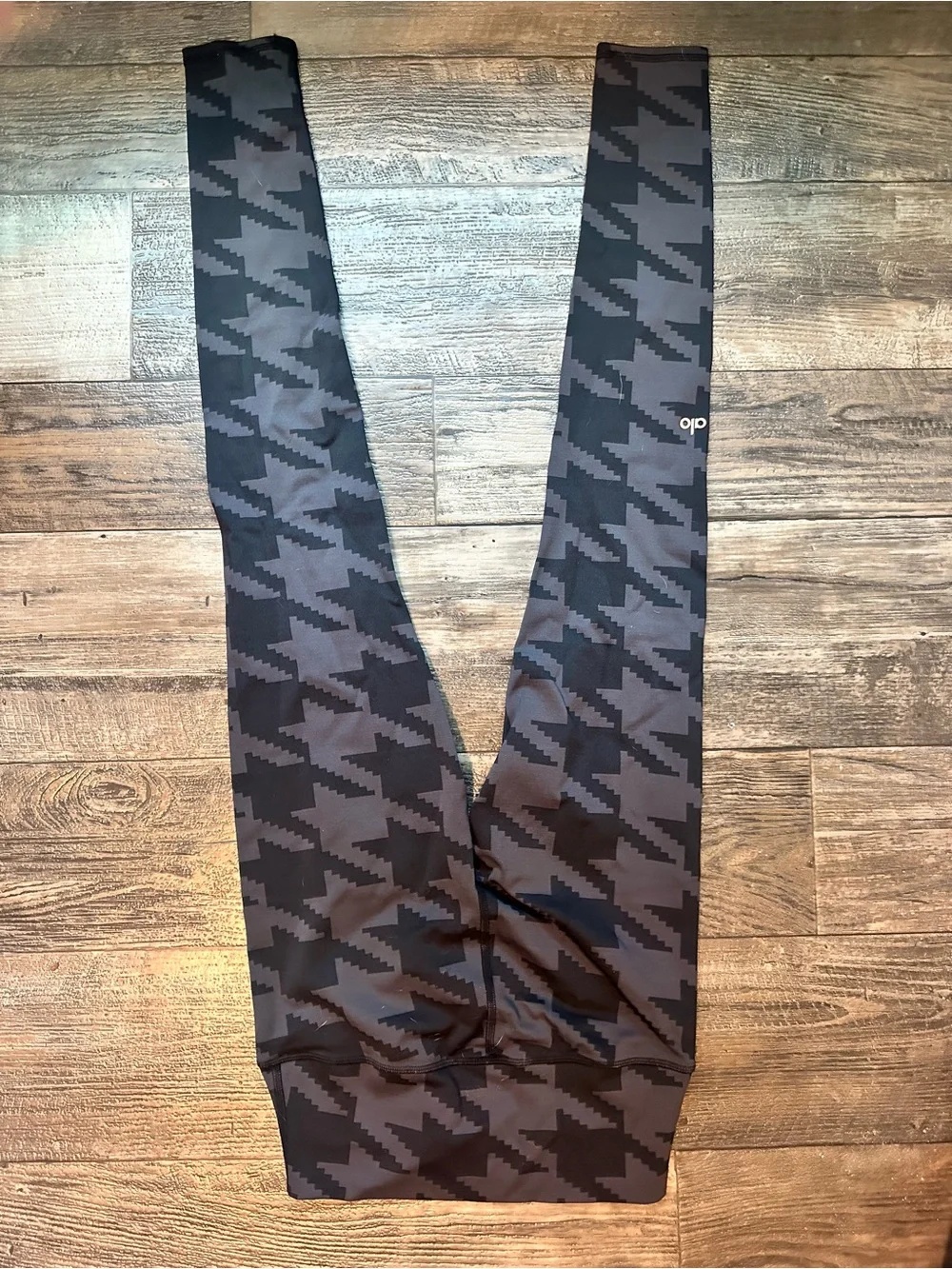 Alo Yoga Women's Airbrush Legging - Houndstooth